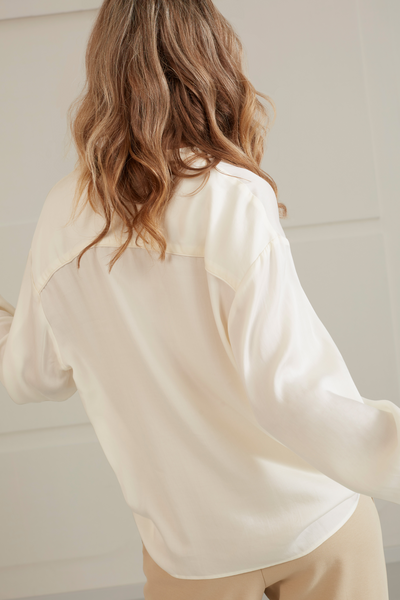Detailed Blouse with seams ivory white
